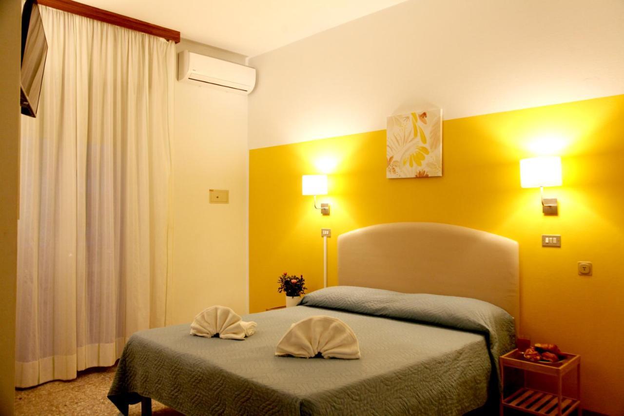 Hotel Alfa Anche In All Inclusive Rimini Eksteriør bilde