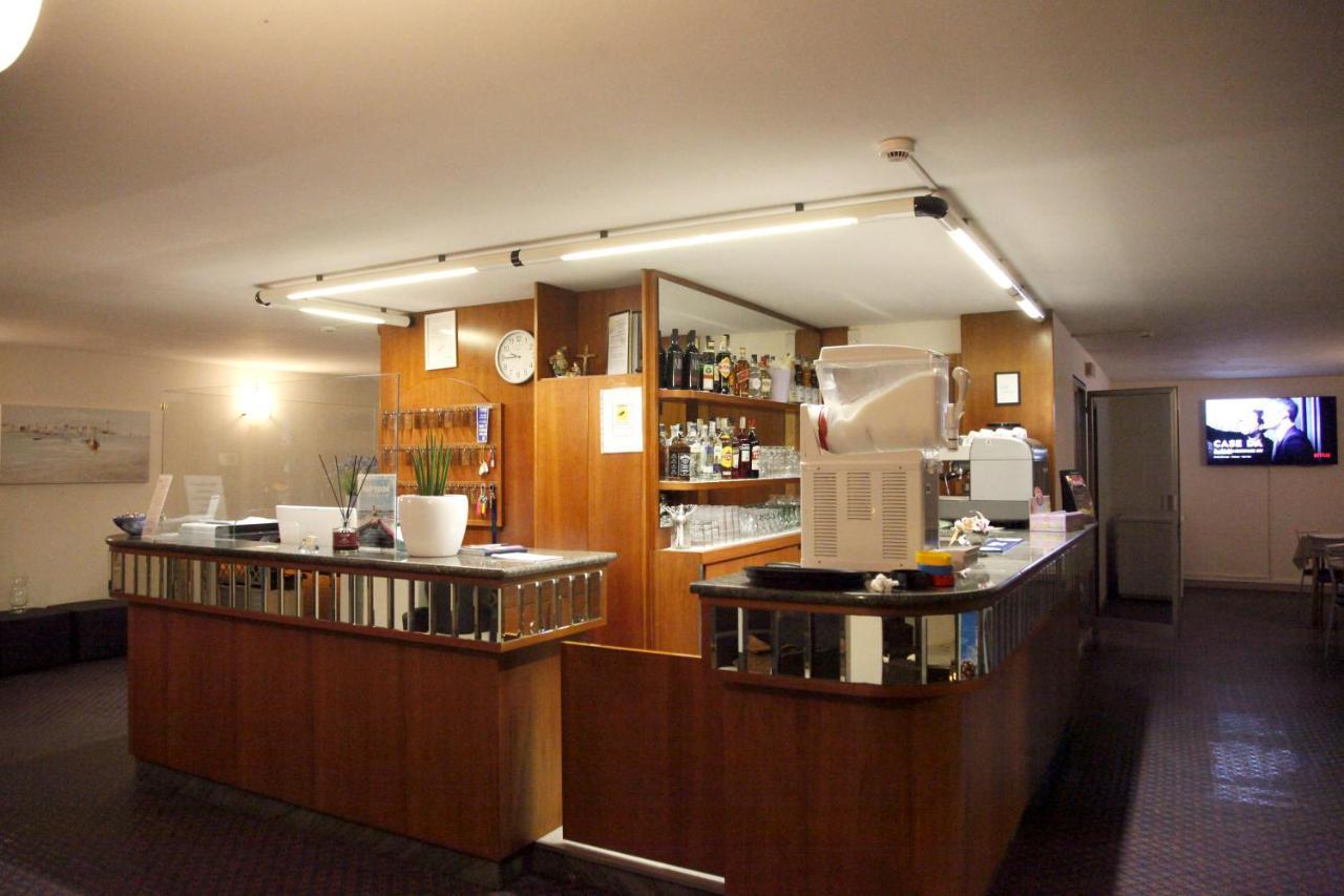 Hotel Alfa Anche In All Inclusive Rimini Eksteriør bilde