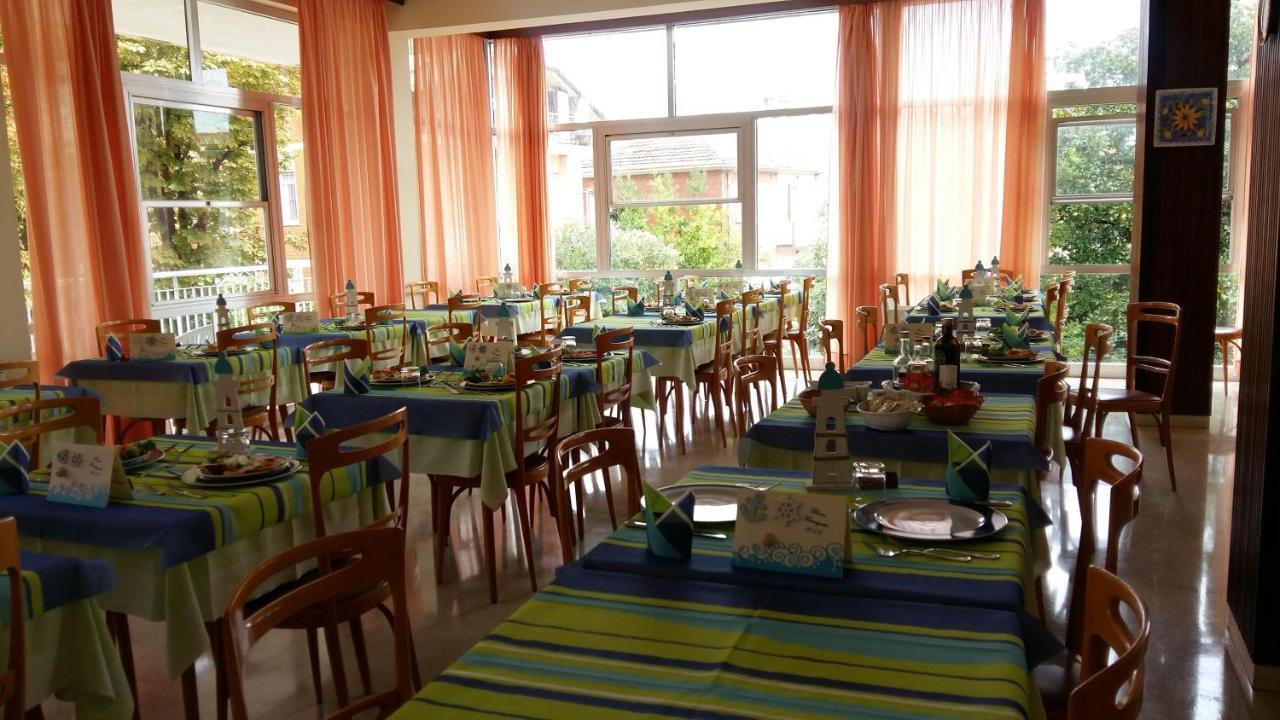 Hotel Alfa Anche In All Inclusive Rimini Eksteriør bilde