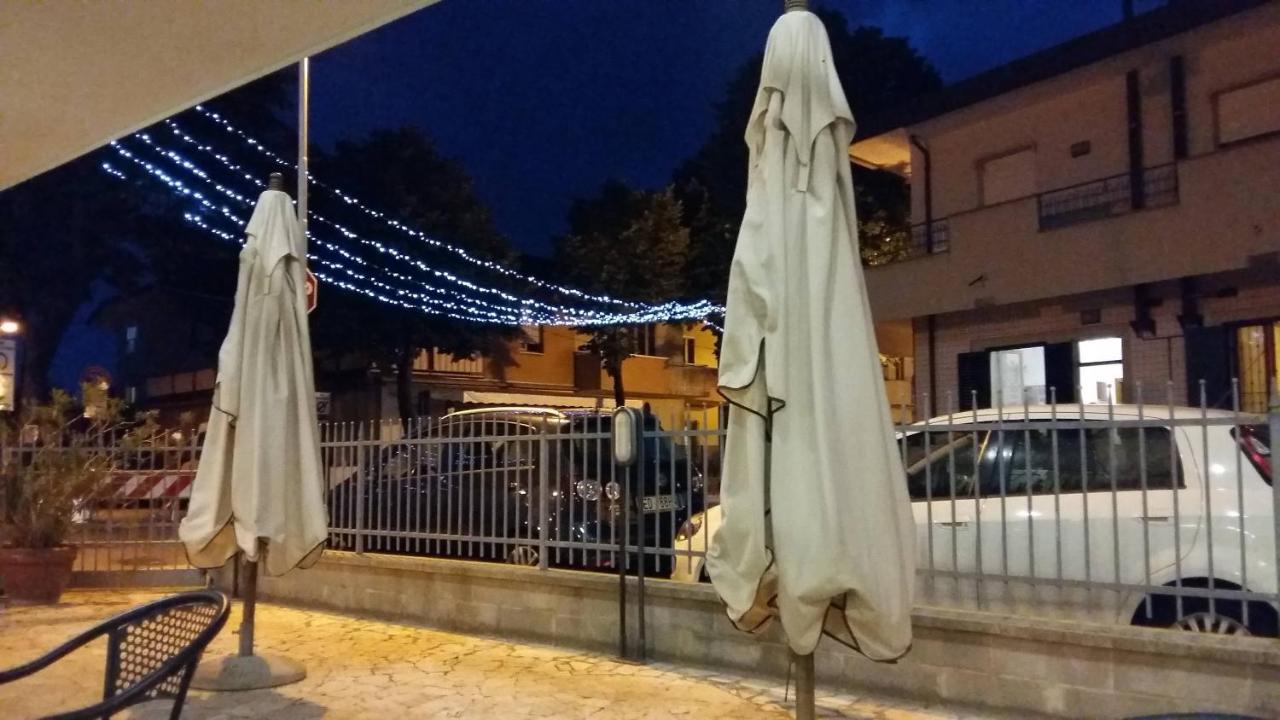 Hotel Alfa Anche In All Inclusive Rimini Eksteriør bilde