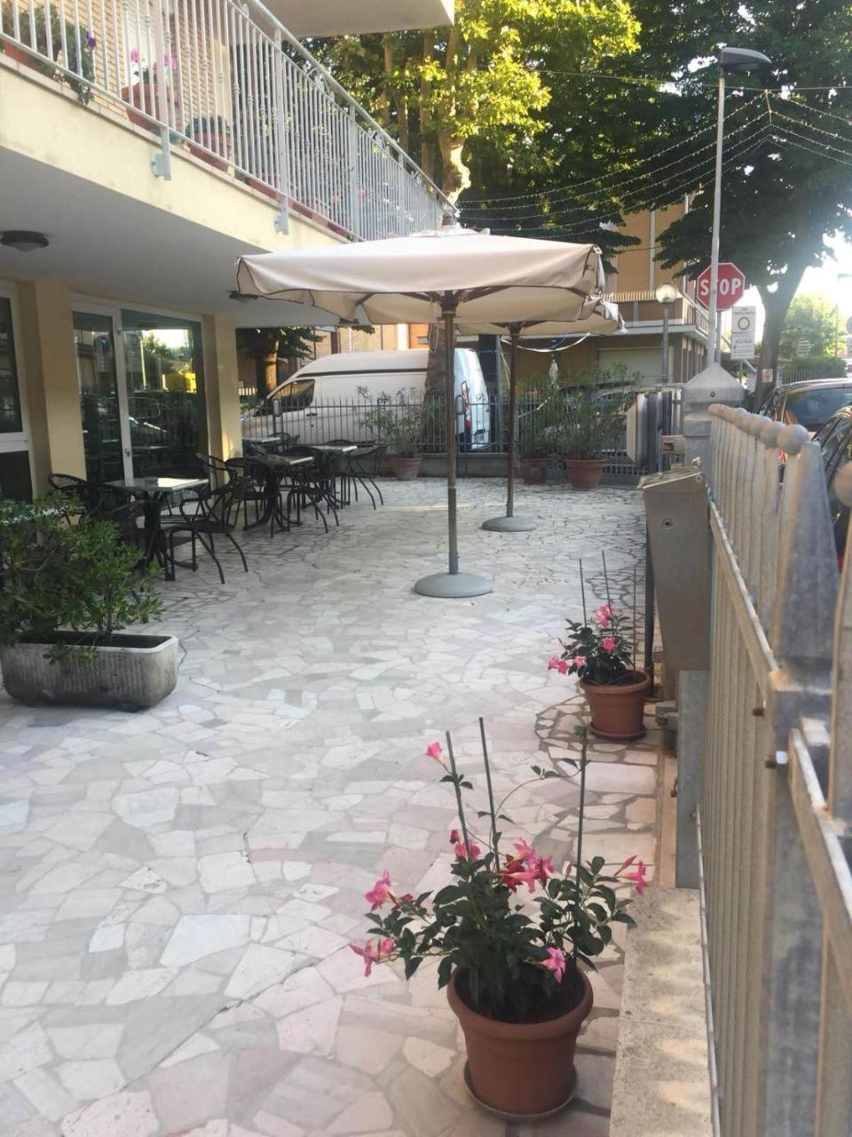 Hotel Alfa Anche In All Inclusive Rimini Eksteriør bilde